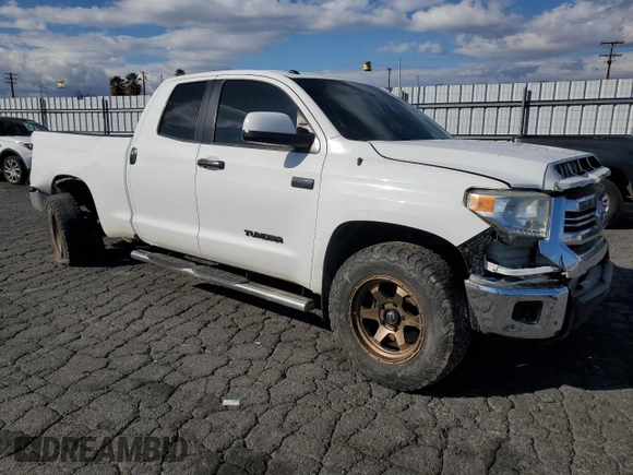 2016 Toyota Tundra SR5 z VIN 5TFRY5F14GX200264, wystawiony jako Copart lot #42748335 z przebiegiem 123 986 mil mil oraz Szkoda całkowita • Salvage title. Historia ofert i sprzedaży dostępna na DreamBid. Obrazek 4.