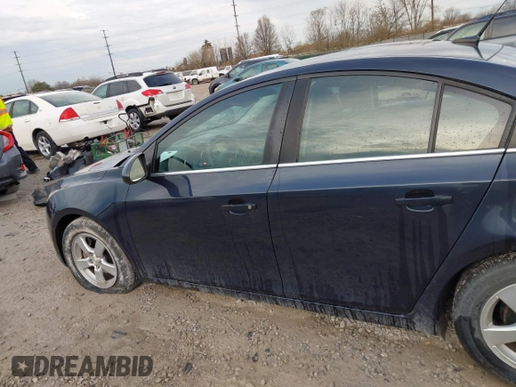 2014 Chevrolet Cruze 1LT with VIN 1G1PC5SB7E7460779, listed as a IAAI auction lot 41910952 with 76,539 mi miles and . Bid and sale history available at DreamBid. Image 14.