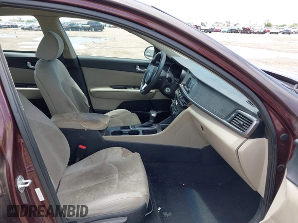 2016 Kia Optima LX with VIN 5XXGT4L32GG018768, listed as a IAAI auction lot 42682209 with 131,951 mi miles and . Bid and sale history available at DreamBid. Image 5.