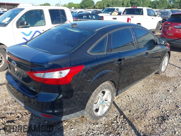 2013 Ford Focus SE with VIN 1FADP3F25DL189424, listed as a IAAI auction lot 42077200 with 135,180 mi miles and . Bid and sale history available at DreamBid. Image 4.