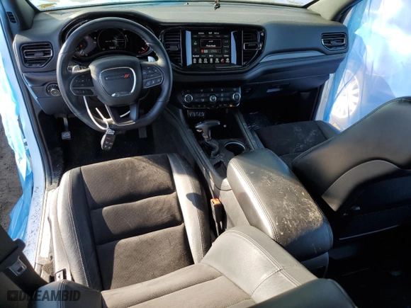 2022 Dodge Durango GT with VIN 1C4RDJDG5NC135523, listed as a Copart auction lot 81766714 with 24,503 mi miles and Salvage Title. Bid and sale history available at carsss.com. Image 8.