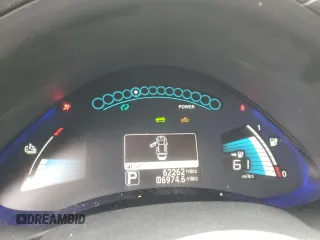 2015 Nissan LEAF SV with VIN 1N4AZ0CP2FC332182, listed as a Copart auction lot 69824793 with 62,262 mi miles. Bid and sale history available at carsss.com. Image 9.