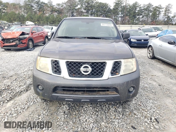 2011 Nissan Pathfinder S z VIN 5N1AR1NN2BC608233, wystawiony jako Copart lot #84713034 z przebiegiem 222 988 mil mil oraz Czysty tytuł • Clean title. Historia ofert i sprzedaży dostępna na DreamBid. Obrazek 5.