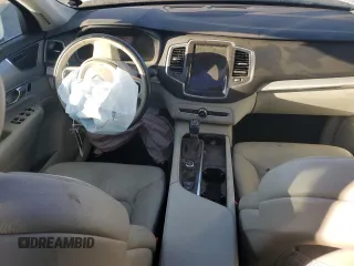 2022 Volvo XC90 Momentum with VIN YV4102CK3N1808886, listed as a Copart auction lot 80265444 with Not Provided miles and Salvage Title. Bid and sale history available at DreamBid. Image 8.