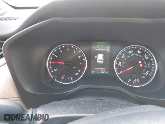 2021 Toyota RAV4 XLE Premium z VIN 2T3A1RFV2MW217009, wystawiony jako IAAI lot #41526066 z przebiegiem 36 619 mil mil oraz . Historia ofert i sprzedaży dostępna na DreamBid. Obrazek 7.