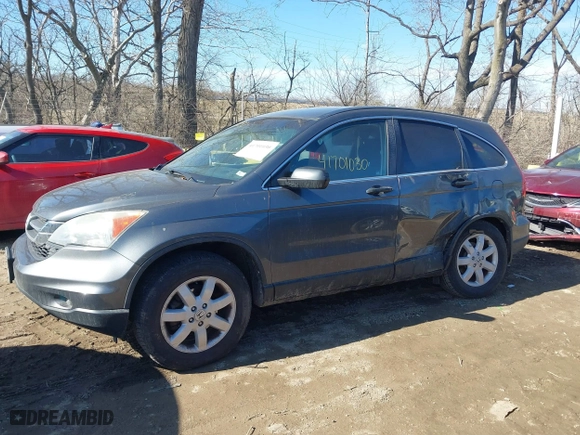 2011 Honda CR-V SE with VIN 5J6RE4H40BL108007, listed as a IAAI auction lot 41701030 with 125,813 mi miles. Bid and sale history available at carsss.com. Image 14.
