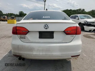 2012 Volkswagen Jetta TDI с VIN 3VWLL7AJ0CM388575, выставлен на аукционе Copart как лот 60374835 с пробегом 187 867 миль миль и Списание • Salvage title. История ставок и продаж доступна на DreamBid. Изображение 6.