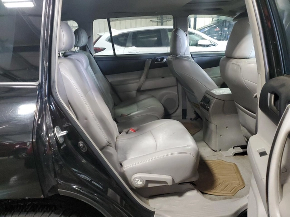 2010 Toyota Highlander SE with VIN 5TDJK3EH7AS037706, listed as a Copart auction lot 45702795 with 239,331 mi miles and Salvage Title. Bid and sale history available at carsss.com. Image 11.