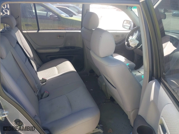 2007 Toyota Highlander with VIN JTEGD21A570160015, listed as a IAAI auction lot 41743437 with 170,369 mi miles. Bid and sale history available at carsss.com. Image 8.