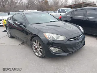 2013 Hyundai Genesis Coupe 3.8 R-Spec with VIN KMHHU6KJ9DU089240, listed as a IAAI auction lot 41451355 with 163,850 mi miles. Bid and sale history available at carsss.com. Image 1.