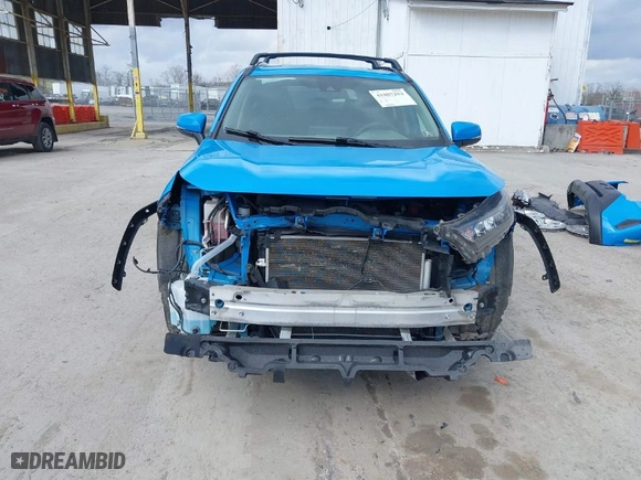 2019 Toyota RAV4 LE with VIN JTMG1RFV5KJ007218, listed as a IAAI auction lot 41887294 with 221,390 mi miles. Bid and sale history available at carsss.com. Image 13.