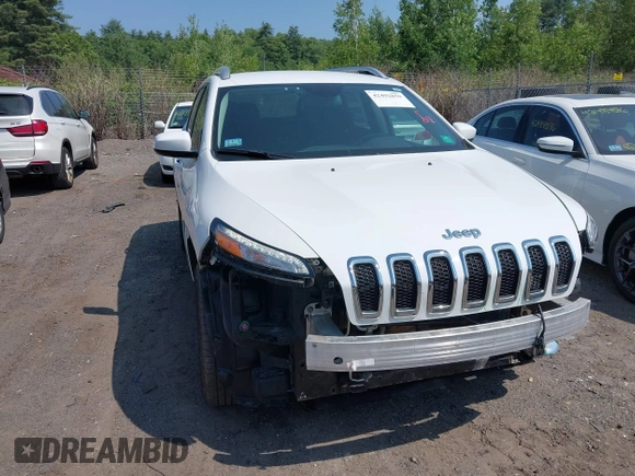 2016 Jeep Cherokee Latitude with VIN 1C4PJMCS6GW236286, listed as a IAAI auction lot 42492859 with 152,242 mi miles and . Bid and sale history available at DreamBid. Image 12.