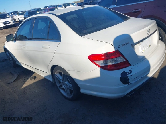 2009 Mercedes-Benz C-Class 3.0L Sport with VIN WDDGF54X09F235581, listed as a IAAI auction lot 41398115 with 146,740 mi miles. Bid and sale history available at carsss.com. Image 3.