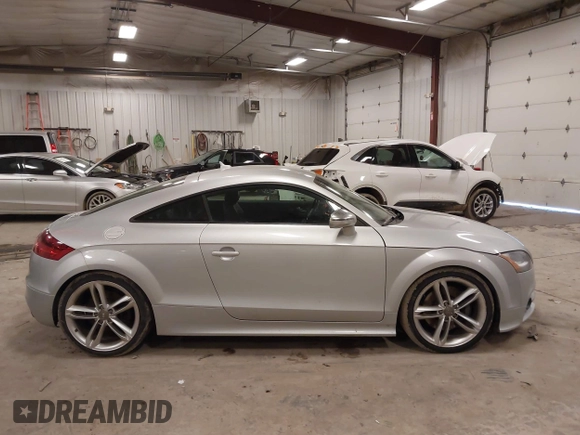 2015 Audi TTS 2.0T z VIN TRUB1AFK2F1000143, wystawiony jako IAAI lot #41649250 z przebiegiem 110 321 mil mil oraz . Historia ofert i sprzedaży dostępna na DreamBid. Obrazek 13.