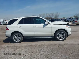 2013 Mercedes-Benz M 350 with VIN 4JGDA2EB0DA201610, listed as a IAAI auction lot 42123259 with 188,416 mi miles and . Bid and sale history available at carsss.com. Image 13.