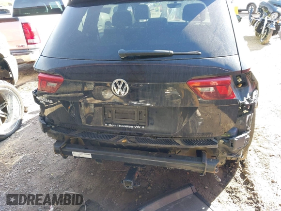 2019 Volkswagen Tiguan SE with VIN 3VV3B7AX2KM075179, listed as a IAAI auction lot 41728654 with 108,388 mi miles and . Bid and sale history available at DreamBid. Image 21.