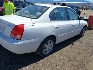 2006 Hyundai Elantra GLS z VIN KMHDN46D26U319580, wystawiony jako IAAI lot #42404759 z przebiegiem 143 589 mil mil oraz . Historia ofert i sprzedaży dostępna na DreamBid. Obrazek 4.