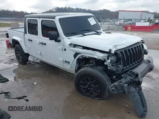2022 Jeep Gladiator Texas Trail with VIN 1C6HJTAG8NL152487, listed as a IAAI auction lot 41053737 with 49,411 mi miles and . Bid and sale history available at DreamBid. Image 1.