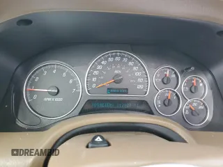2002 GMC Envoy SLT with VIN 1GKDT13SX22353269, listed as a Copart auction lot 45421375 with 212,027 mi miles and Salvage Title. Bid and sale history available at carsss.com. Image 9.