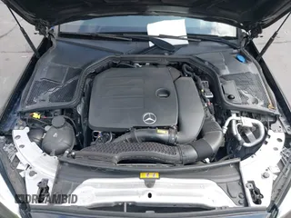 2020 Mercedes-Benz C 300 z VIN W1KWF8DB5LR592259, wystawiony jako IAAI lot #42320848 z przebiegiem 63 795 mil mil oraz . Historia ofert i sprzedaży dostępna na DreamBid. Obrazek 10.