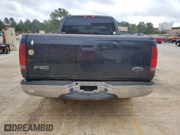 2003 Ford F-150 XL z VIN 1FTRX17W53NB84703, wystawiony jako Copart lot #51608895 z przebiegiem 291 806 mil mil oraz Szkoda całkowita • Salvage title. Historia ofert i sprzedaży dostępna na DreamBid. Obrazek 6.