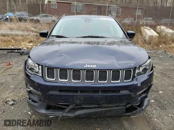 2020 Jeep Compass Latitude with VIN 3C4NJDBB9LT222861, listed as a Copart auction lot 44104285 with 68,090 mi miles and Salvage Title. Bid and sale history available at carsss.com. Image 5.