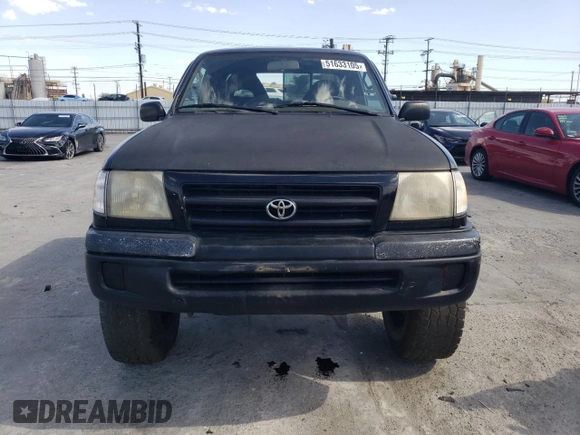 1999 Toyota Tacoma with VIN 4TAWN72N2XZ503012, listed as a Copart auction lot 51633105 with 120,244 mi miles and Salvage title. Bid and sale history available at DreamBid. Image 5.