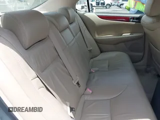 2004 Lexus ES 350 with VIN JTHBA30G340018789, listed as a IAAI auction lot 42552032 with 127,661 mi miles and . Bid and sale history available at DreamBid. Image 8.
