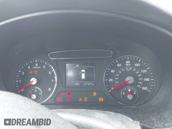 2018 Kia Sorento LX with VIN 5XYPGDA3XJG407247, listed as a IAAI auction lot 41639631 with 127,327 mi miles. Bid and sale history available at carsss.com. Image 15.