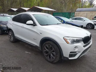 2018 BMW X4 xDrive28i with VIN 5UXXW3C57J0T82081, listed as a IAAI auction lot 41991254 with 100,654 mi miles. Bid and sale history available at carsss.com. Image 1.