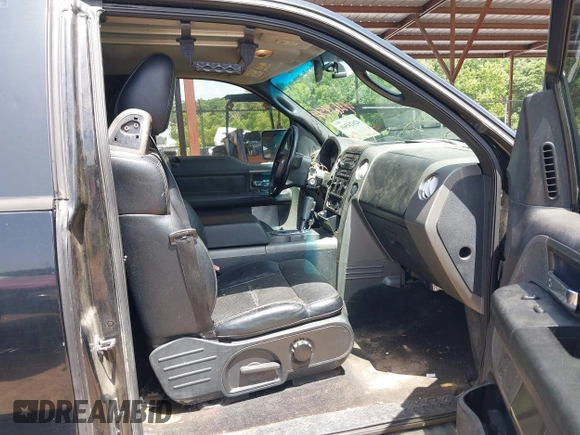2005 Ford F-150 XLT with VIN 1FTPX04525KE52964, listed as a IAAI auction lot 42624569 with 203,490 mi miles and . Bid and sale history available at DreamBid. Image 5.