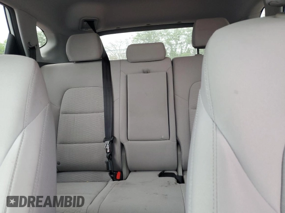 2020 Hyundai Tucson SEL z VIN KM8J3CAL3LU240156, wystawiony jako Copart lot #54928455 z przebiegiem 90 804 mil mil oraz Szkoda całkowita • Salvage title. Historia ofert i sprzedaży dostępna na DreamBid. Obrazek 10.