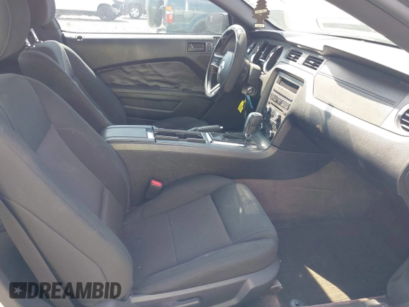 2013 Ford Mustang V6 with VIN 1ZVBP8AM5D5265880, listed as a IAAI auction lot 42617490 with 99,638 mi miles and . Bid and sale history available at DreamBid. Image 5.