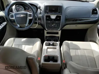 2013 Chrysler Town & Country Touring with VIN 2C4RC1BG6DR556615, listed as a Copart auction lot 54127615 with 120,280 mi miles and Clean Title. Bid and sale history available at DreamBid. Image 8.