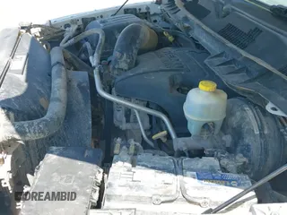 2014 Ram 1500 Express z VIN 1C6RR7FT2ES450002, wystawiony jako IAAI lot #43137160 z przebiegiem 210 027 mil mil oraz . Historia ofert i sprzedaży dostępna na DreamBid. Obrazek 19.