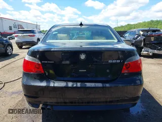 2005 BMW 5 Series 525i with VIN WBANA53595B857210, listed as a IAAI auction lot 42200171 with 321,128 mi miles and . Bid and sale history available at DreamBid. Image 16.