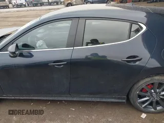 2019 Mazda 3 with VIN JM1BPALMXK1108549, listed as a IAAI auction lot 41943137 with 54,104 mi miles and . Bid and sale history available at DreamBid. Image 14.