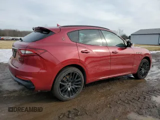 2020 Maserati Levante GranSport with VIN ZN661XUS6LX343661, listed as a Copart auction lot 45470285 with 27,099 mi miles and Salvage Title. Bid and sale history available at carsss.com. Image 3.