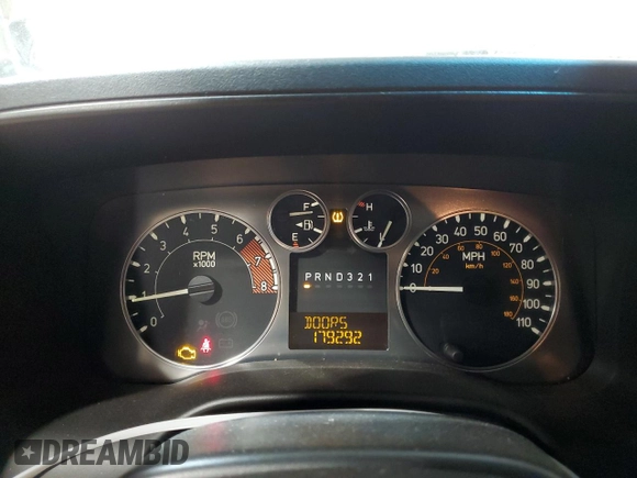 2006 Hummer H3 with VIN 5GTDN136068129447, listed as a Copart auction lot 75925834 with 179,292 mi miles and Salvage Title. Bid and sale history available at carsss.com. Image 9.