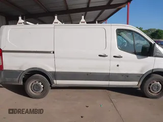 2017 Ford Transit с VIN 1FTYR1YM6HKA81592, выставлен на аукционе IAAI как лот 41800024 с пробегом Не указан миль и . История ставок и продаж доступна на DreamBid. Изображение 13.
