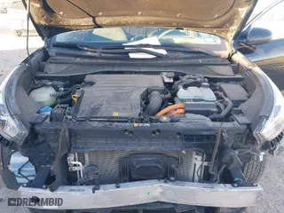 2017 Kia Niro FE with VIN KNDCB3LC0H5076105, listed as a IAAI auction lot 41040275 with 96,984 mi miles. Bid and sale history available at carsss.com. Image 10.