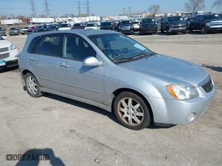 2006 Kia Spectra with VIN KNAFE161265317272, listed as a IAAI auction lot 42008875 with 169,983 mi miles. Bid and sale history available at carsss.com. Image 1.