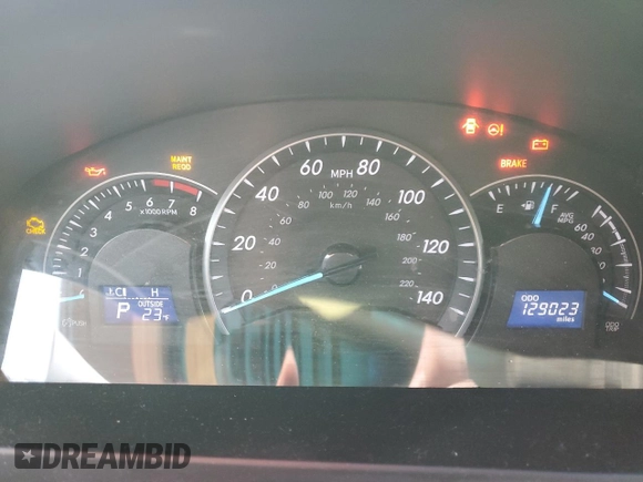 2014 Toyota Camry L with VIN 4T4BF1FK4ER443839, listed as a Copart auction lot 41496605 with 129,023 mi miles and Salvage Title. Bid and sale history available at DreamBid. Image 9.