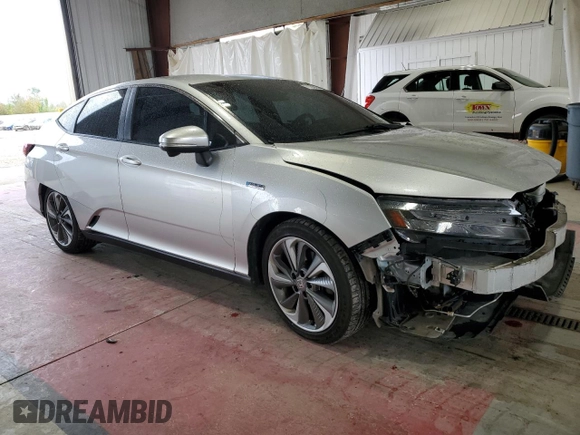 2018 Honda Clarity Plug-In Hybrid with VIN JHMZC5F13JC015862, listed as a Copart auction lot 71378534 with 52,248 mi miles and Non Repairable. Bid and sale history available at carsss.com. Image 4.
