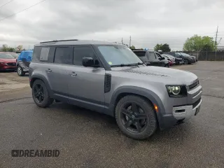 2020 Land Rover Defender SE z VIN SALEP7EU5L2023135, wystawiony jako Copart lot #53918005 z przebiegiem 73 427 mil mil oraz Szkoda całkowita • Salvage title. Historia ofert i sprzedaży dostępna na DreamBid. Obrazek 4.