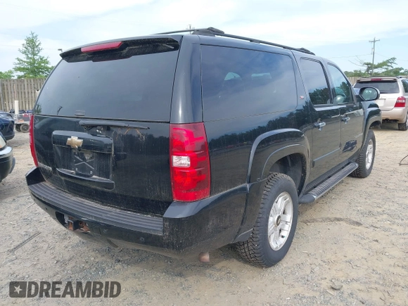 2007 Chevrolet Suburban LTZ z VIN 3GNFK16387G224495, wystawiony jako IAAI lot #42463438 z przebiegiem 190 297 mil mil oraz . Historia ofert i sprzedaży dostępna na DreamBid. Obrazek 4.