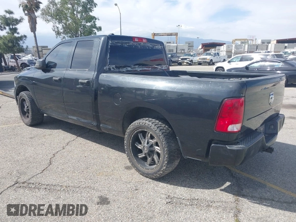 2016 Ram 1500 Express z VIN 1C6RR6FG5GS333031, wystawiony jako IAAI lot #42195110 z przebiegiem 144 921 mil mil oraz . Historia ofert i sprzedaży dostępna na DreamBid. Obrazek 3.
