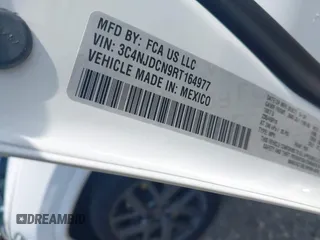 2024 Jeep Compass Limited с VIN 3C4NJDCN9RT164977, выставлен на аукционе IAAI как лот 42563780 с пробегом 4 229 миль миль и . История ставок и продаж доступна на DreamBid. Изображение 9.