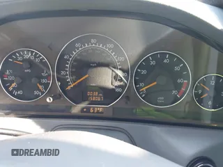 2000 Mercedes-Benz SL 500 z VIN WDBFA68F4YF192999, wystawiony jako IAAI lot #42455495 z przebiegiem 158 067 mil mil oraz . Historia ofert i sprzedaży dostępna na DreamBid. Obrazek 7.