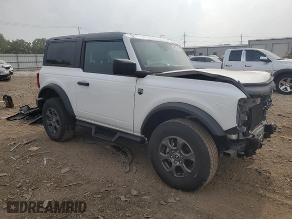 2021 Ford Bronco z VIN 1FMDE5AP9MLB01971, wystawiony jako Copart lot #60787155 z przebiegiem 35 097 mil mil oraz Szkoda całkowita • Salvage title. Historia ofert i sprzedaży dostępna na DreamBid. Obrazek 4.